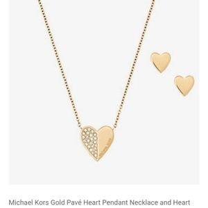 Micheal kors necklace